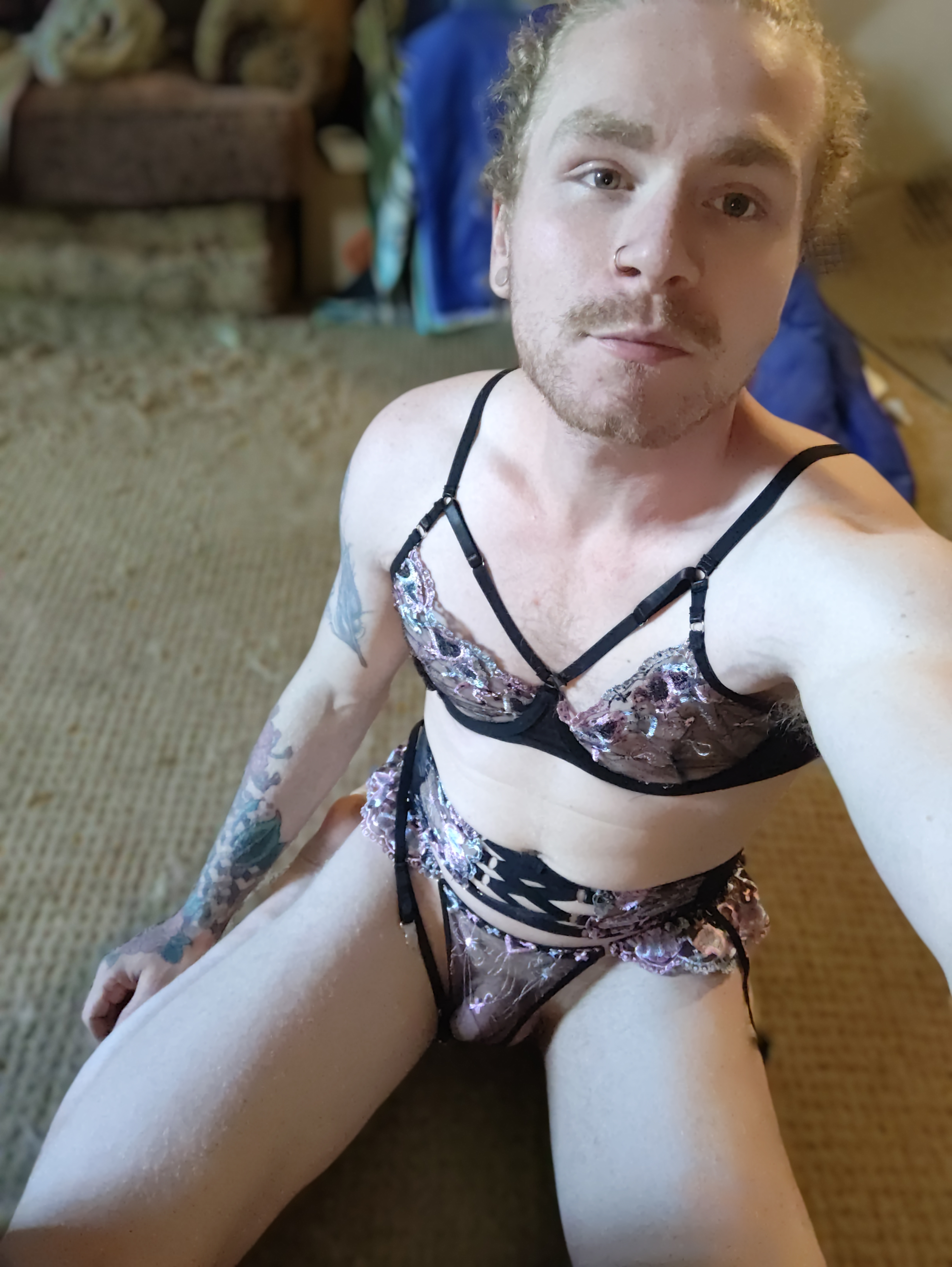 Sissy exposé